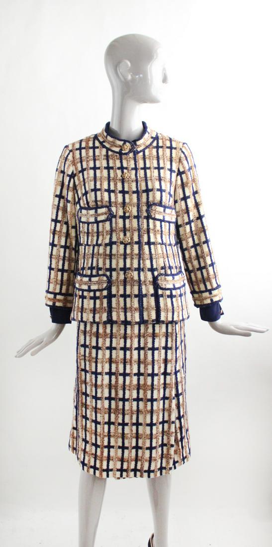 Chanel Copy by Davidow Tweed Suit, F/W 1967: Davidow licensed Ready-to-Wear copy of a Chanel Haute Couture plaid tweed suit, F/W 1967. Haute couture version of same model was presented in Coco Chanel's Moscow show on September 1967. In September