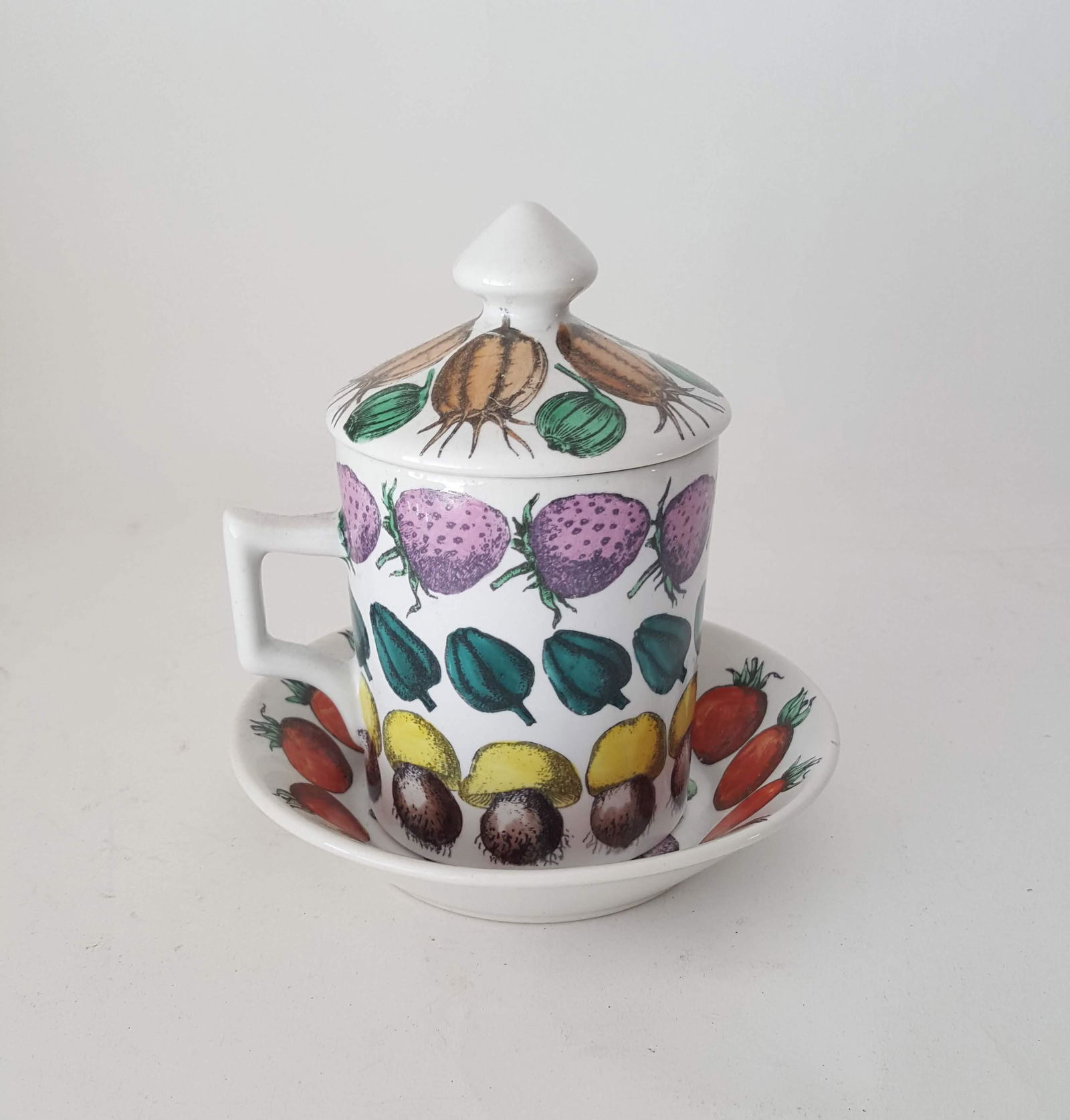 Fornasetti Giosra di Frutta Covered Mug, ca.1950s: Fornasetti Giosra di Frutta Hand Painted Covered Mug & saucer, ca.1950s