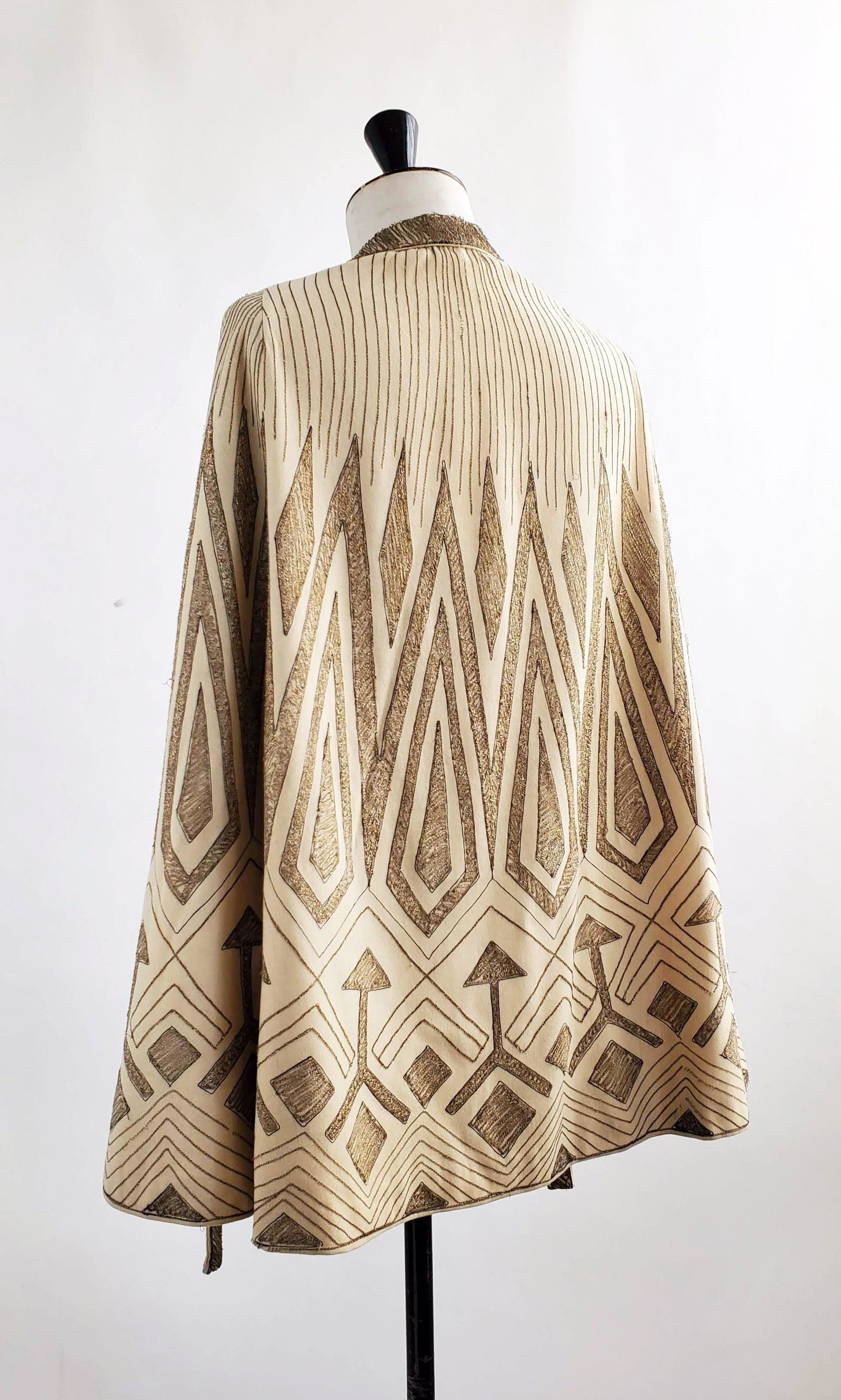 Art Deco Metallic Embroidered Cape, 1920s (1 of 4)