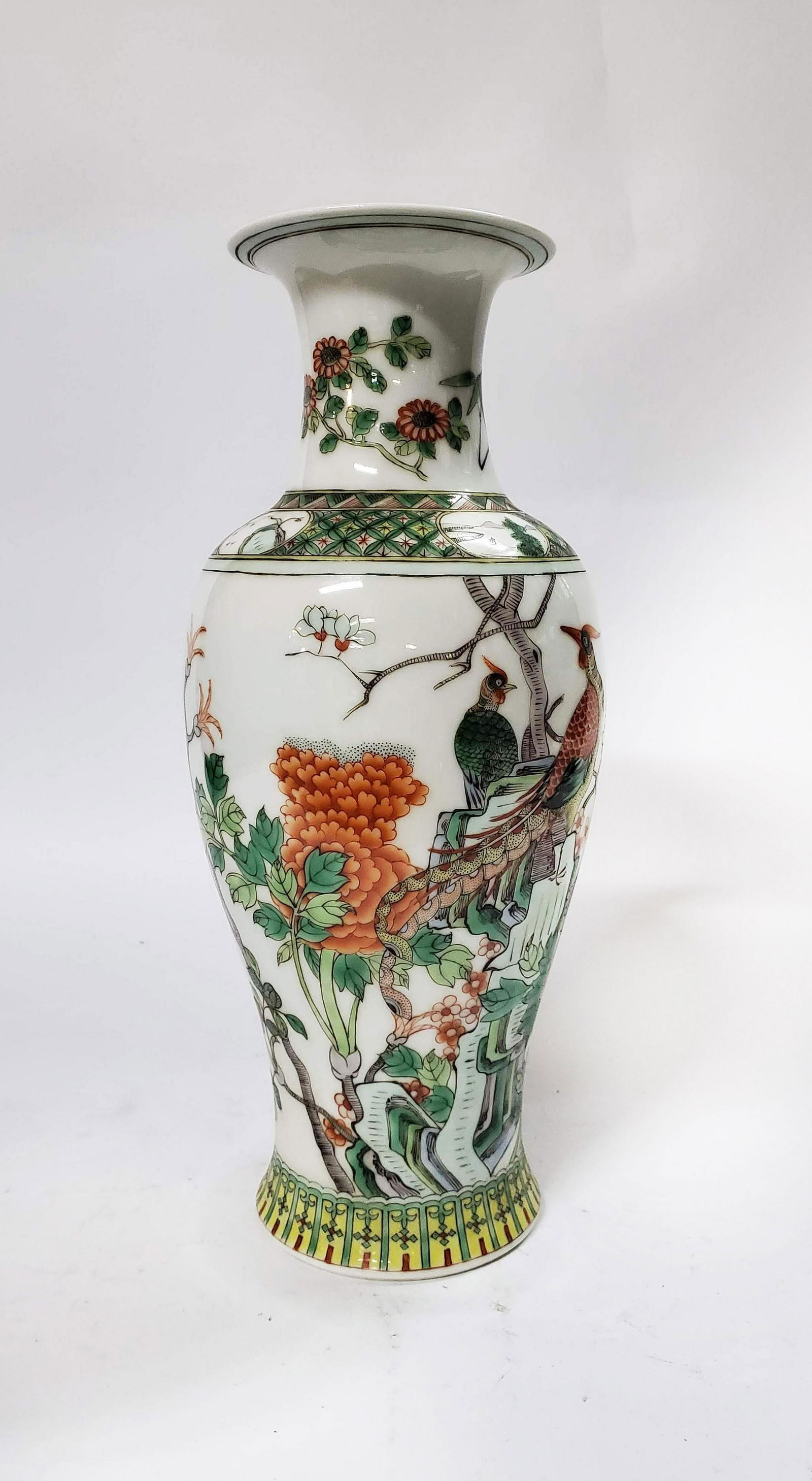 Antique Chinese Famille Verte Vase, Qing Mark (1 of 5)