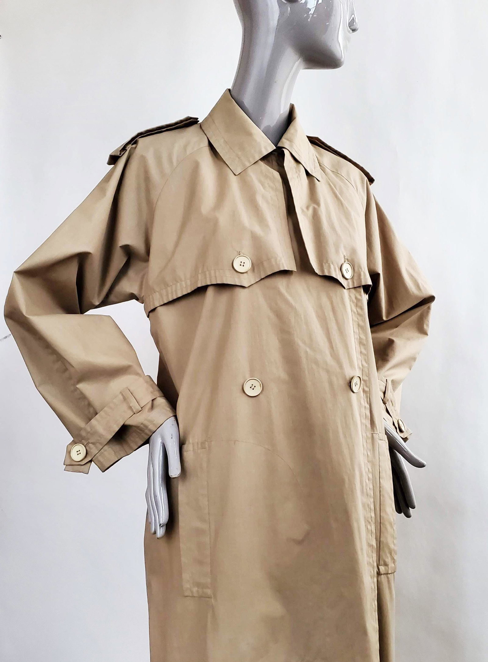 Yves Saint Laurent Trenchcoat, ca. 1970s (1 of 5)