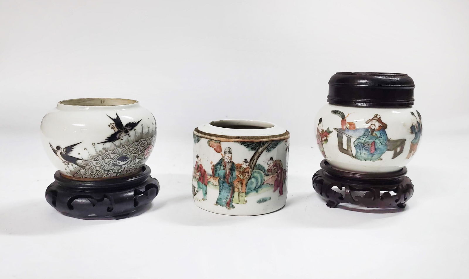 Lot of 3 Antique Chinese Famille Rose Small Jars (1 of 12)