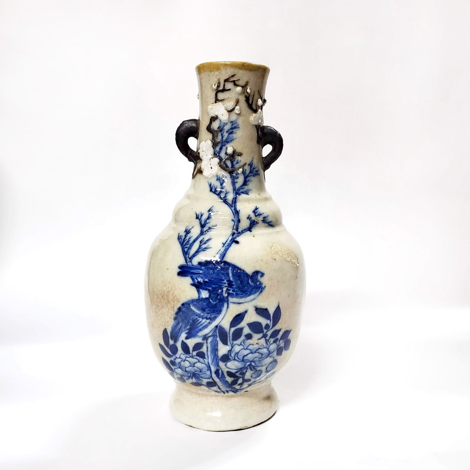 Antqiue Chinese Crackle Glazed Blue & White Vase, Ming Marked (1 of 5)