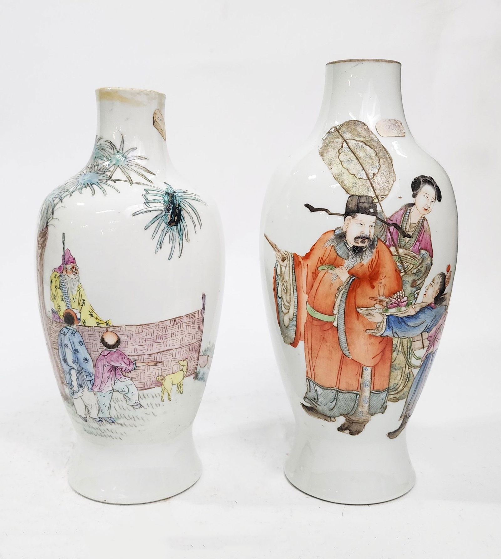 Lot of 2 Antique Chinese Famille Rose Porcelain Vases (1 of 6)