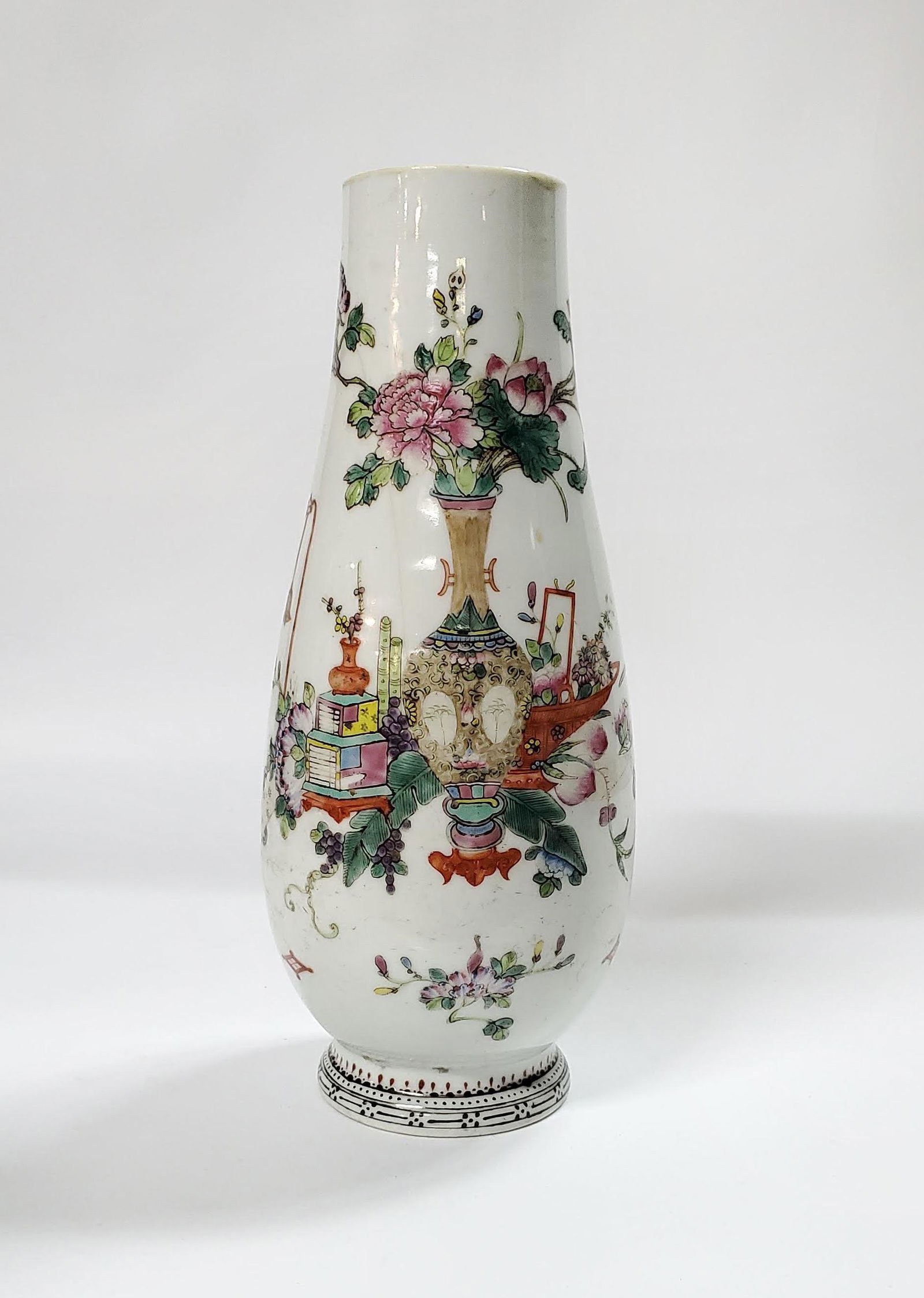 Antique Chinese Qing Marked Porcelain Vase (1 of 10)