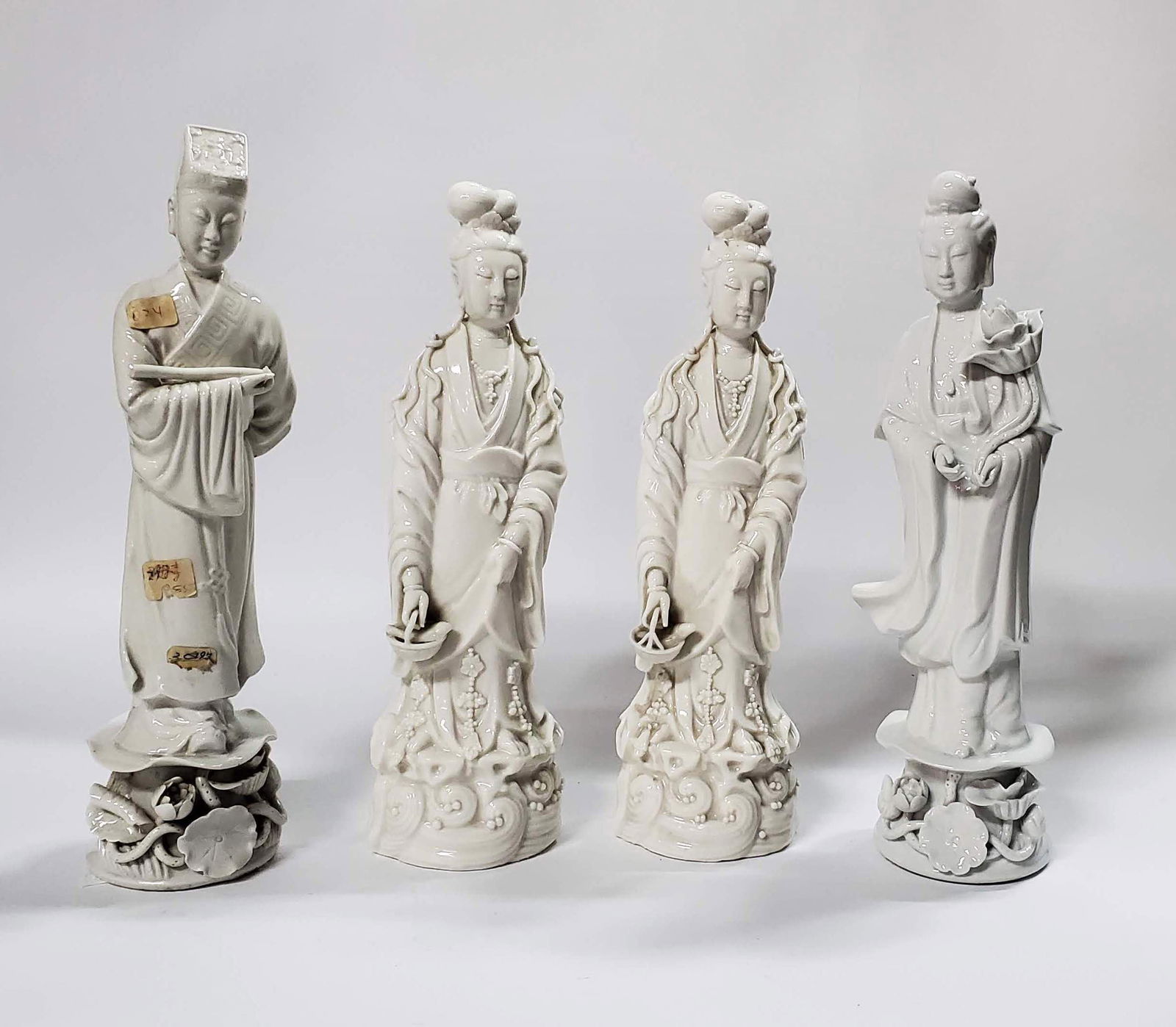 4 Chinese Dehua Blanc de Chine Figures (1 of 12)
