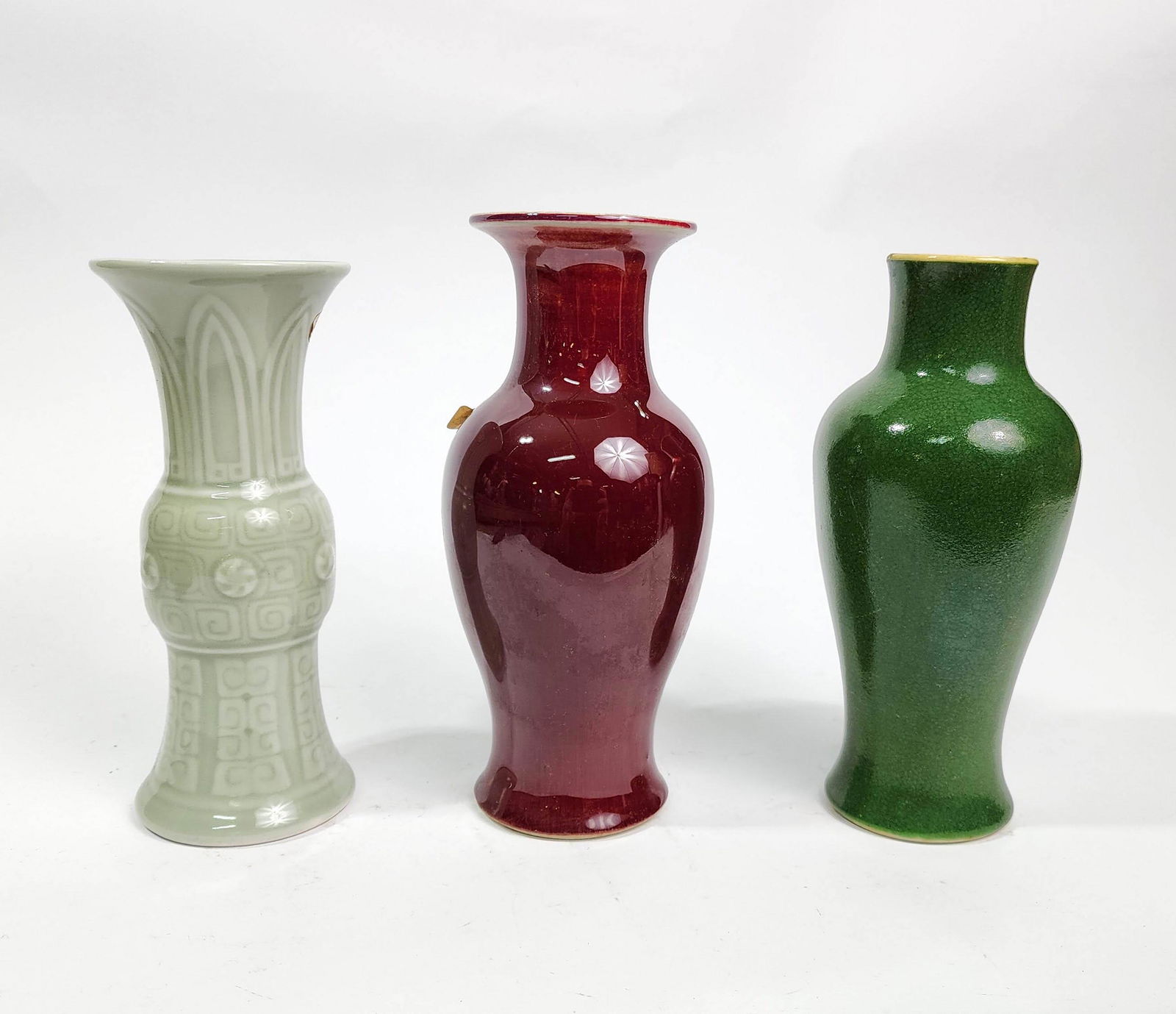 Lot of 3 Chinese Porcelain Vases (1 of 8)