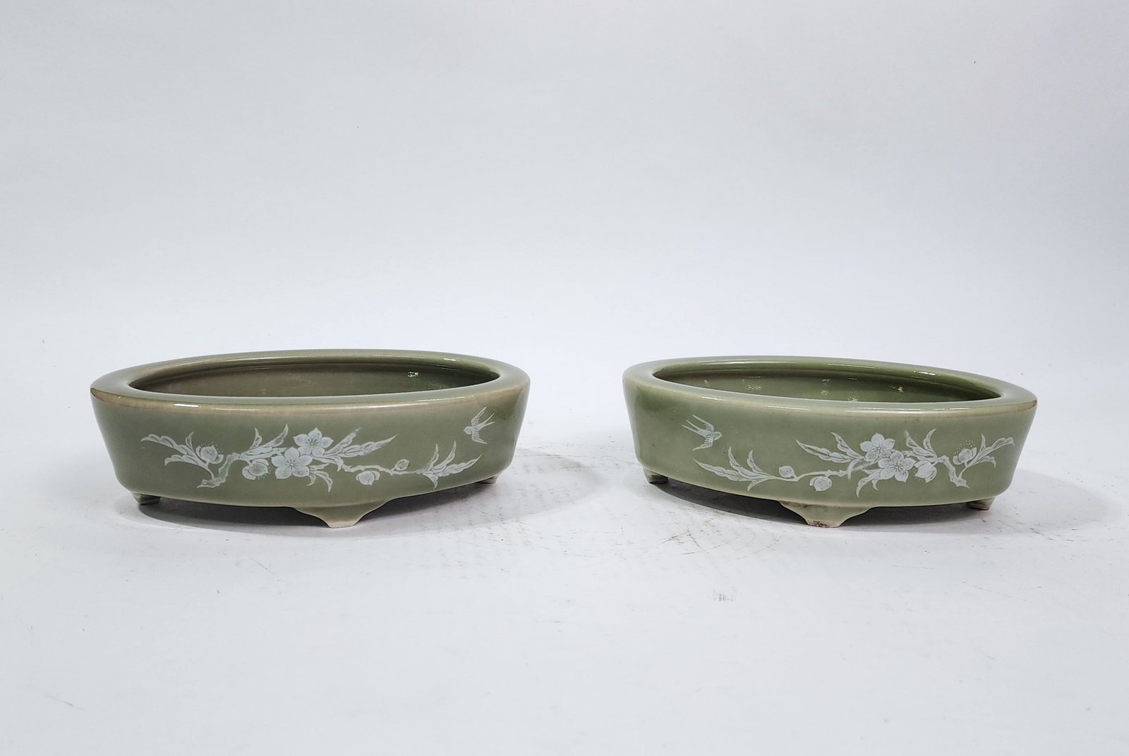 Pair of Chinese Export Jingdezhen Celadon Glazed Oval Bonsai Planters (1 of 4)