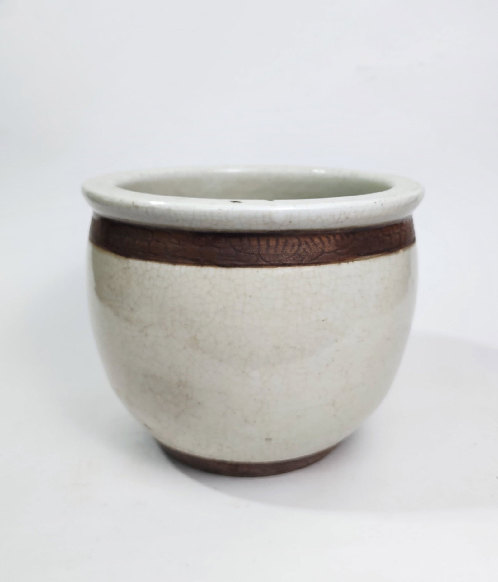 Antique Chinese Nanking Porcelain Crackle Glazed Bowl/ Planter (1 of 4)