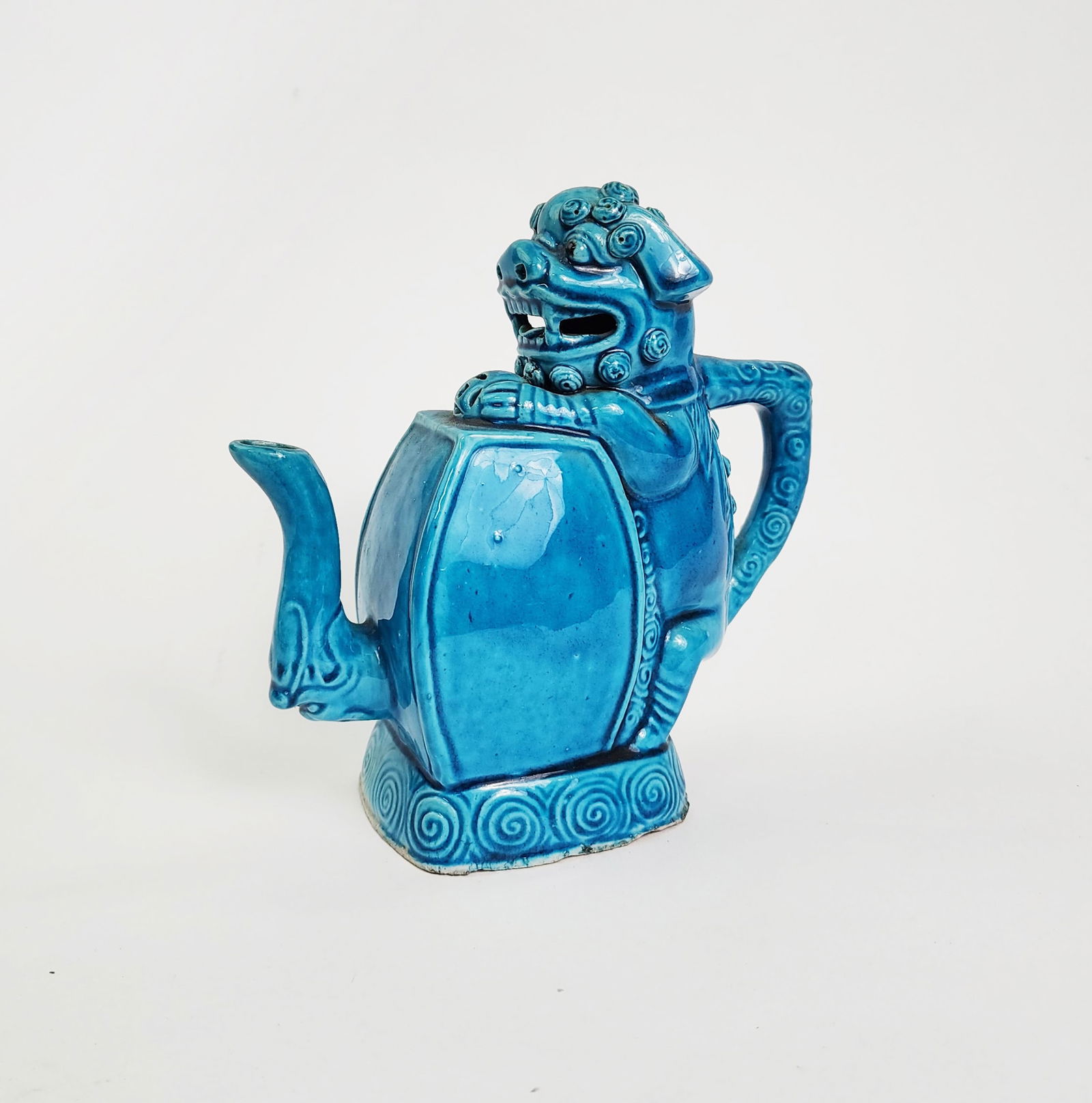 Antique Chinese Turquoise Glazed Foo Dog Water Pot (1 of 6)