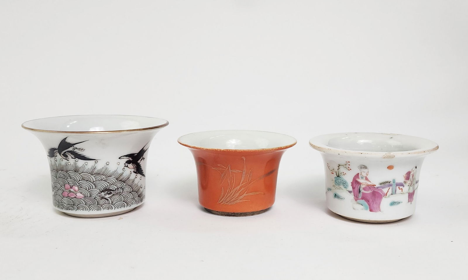 Lot of 3 Antique Chinese Small Porcelain Dishes (1 of 7)