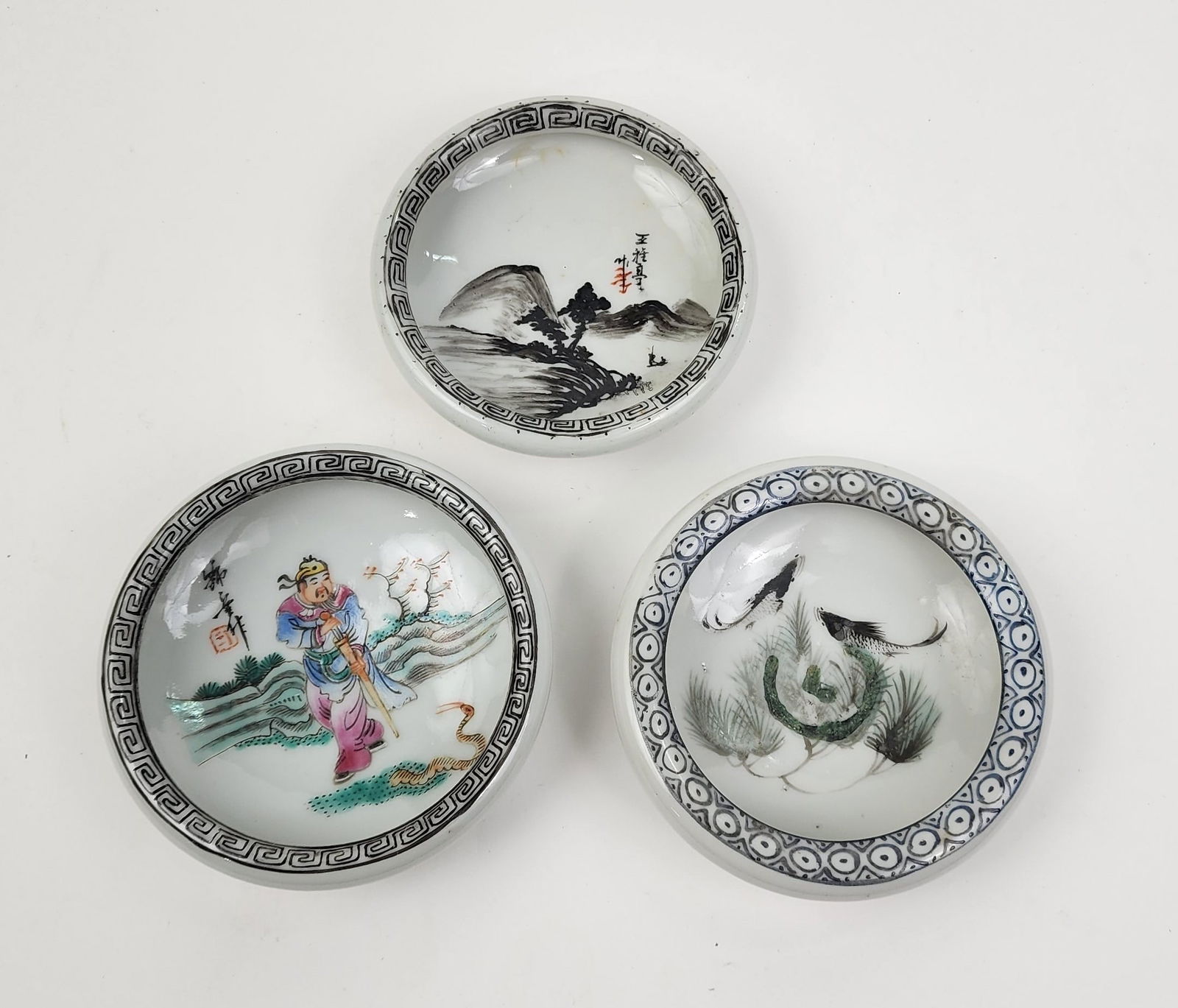 Lot of 3 Antique Chinese Porcelain Small Brush Wash Bowls (1 of 9)