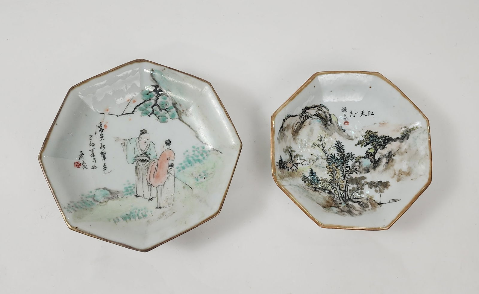 Lot of 2 Antique Chinese Qianjiang Porcelain Footed Plates (1 of 13)