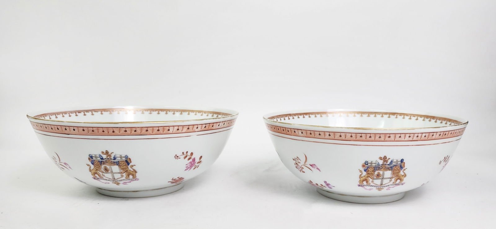 Pair of Chinese Export Armorial Porcelain Bowls (1 of 7)