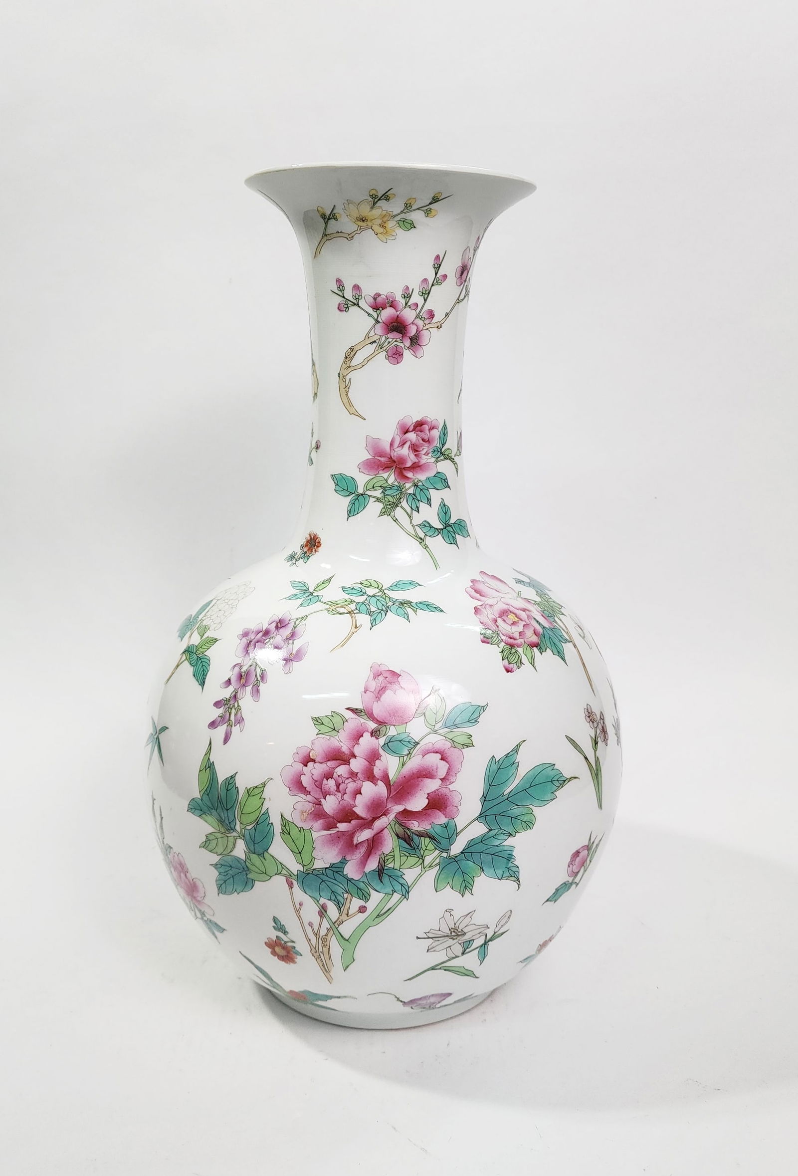 Chinese Jingdezhen Famille Rose Large Porcelain Vase (1 of 9)