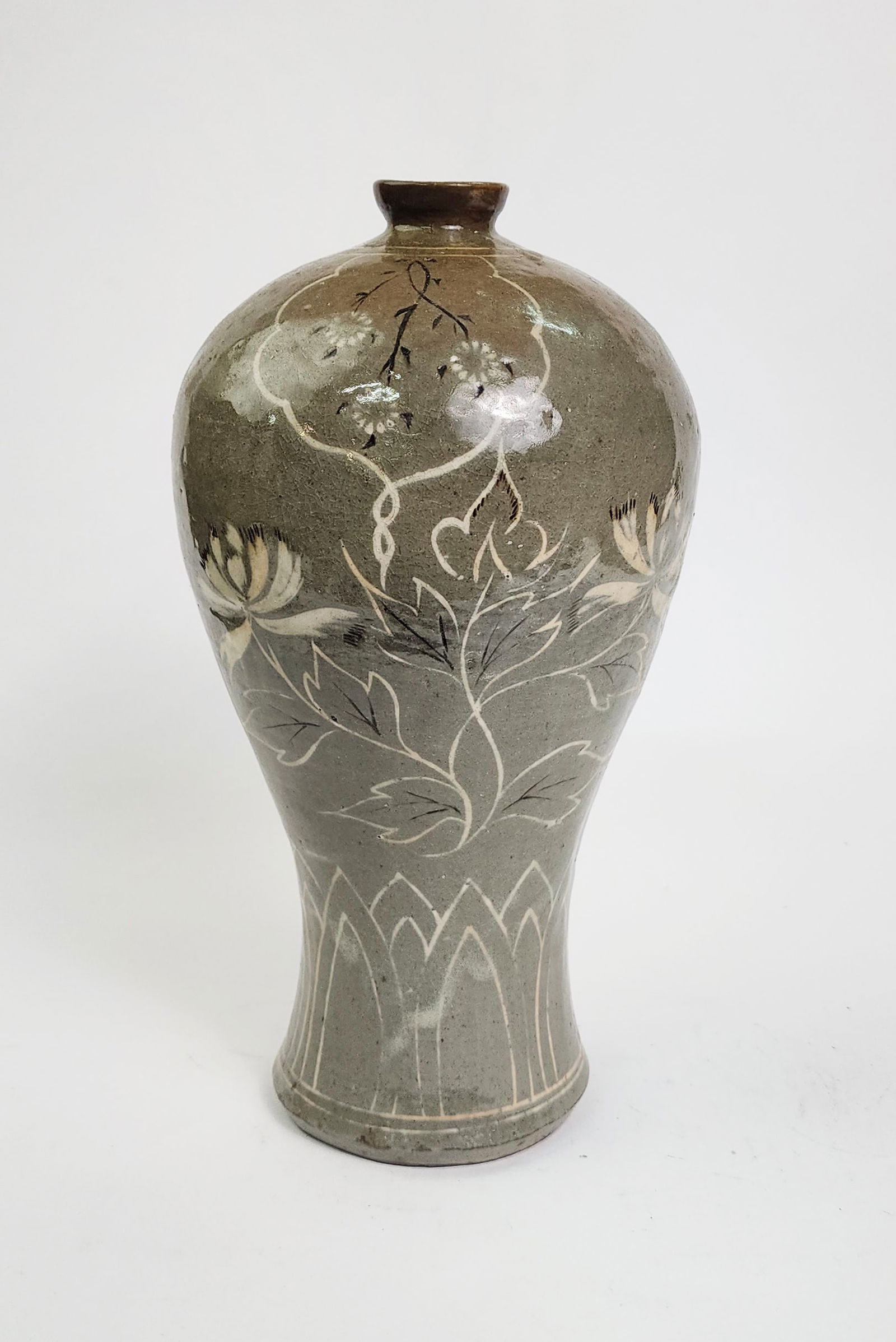 Antique Korean Celadon Glazed Meiping Shaped Vase (1 of 7)