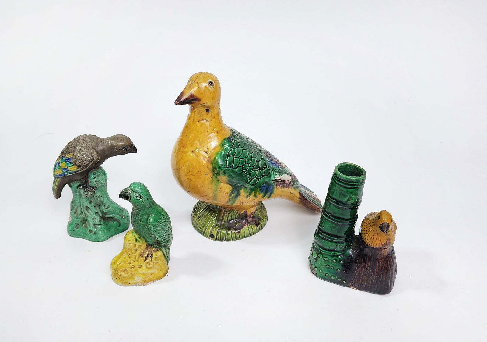 Lot of 4 Antique Chinese Sancai Glazed Porcelain Bird Figurines (1 of 9)