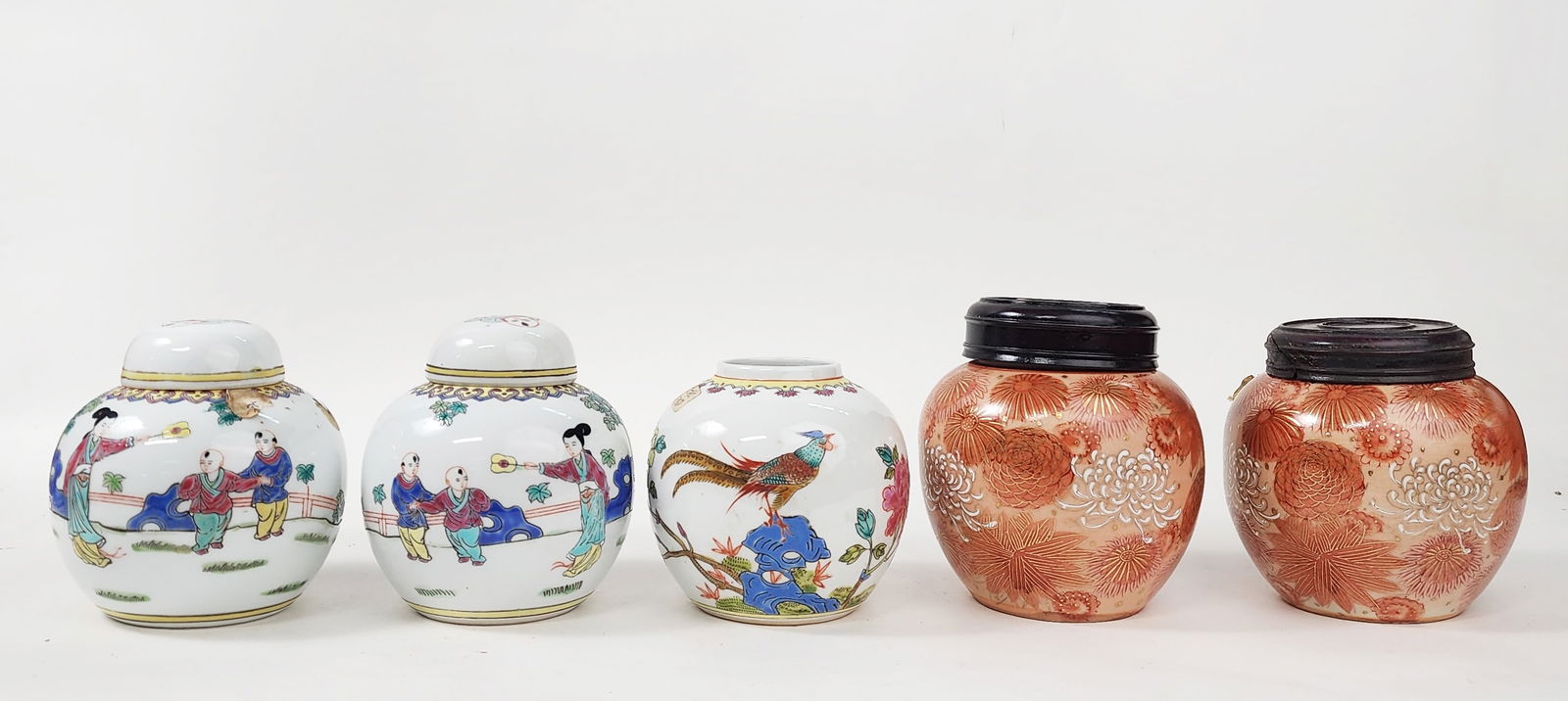 Lot of 5 Chinese Export Porcelain Ginger Jars (1 of 5)