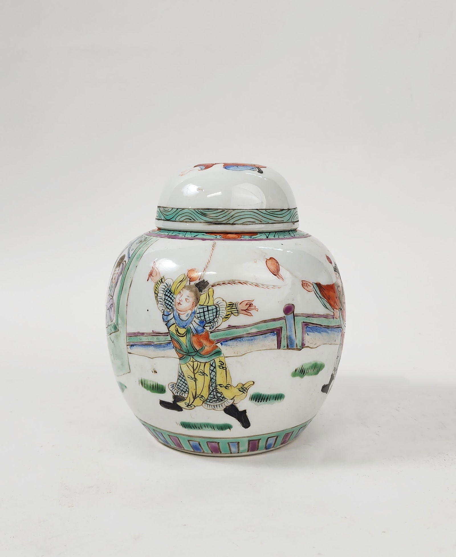 Antique Chinese Famille Rose Porcelain Jar: Antique Chinese Famille Rose Porcelain Jar, h. 6 inches, ca. early to mid 20th century.