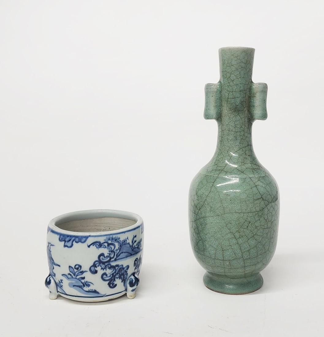 Chinese Celadon Glazed Vase & Blue White Porcelain Censer (1 of 7)