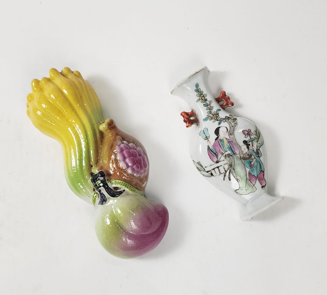 Lot of 2 Antique Chinese Porcelain Pocket Vases (1 of 5)