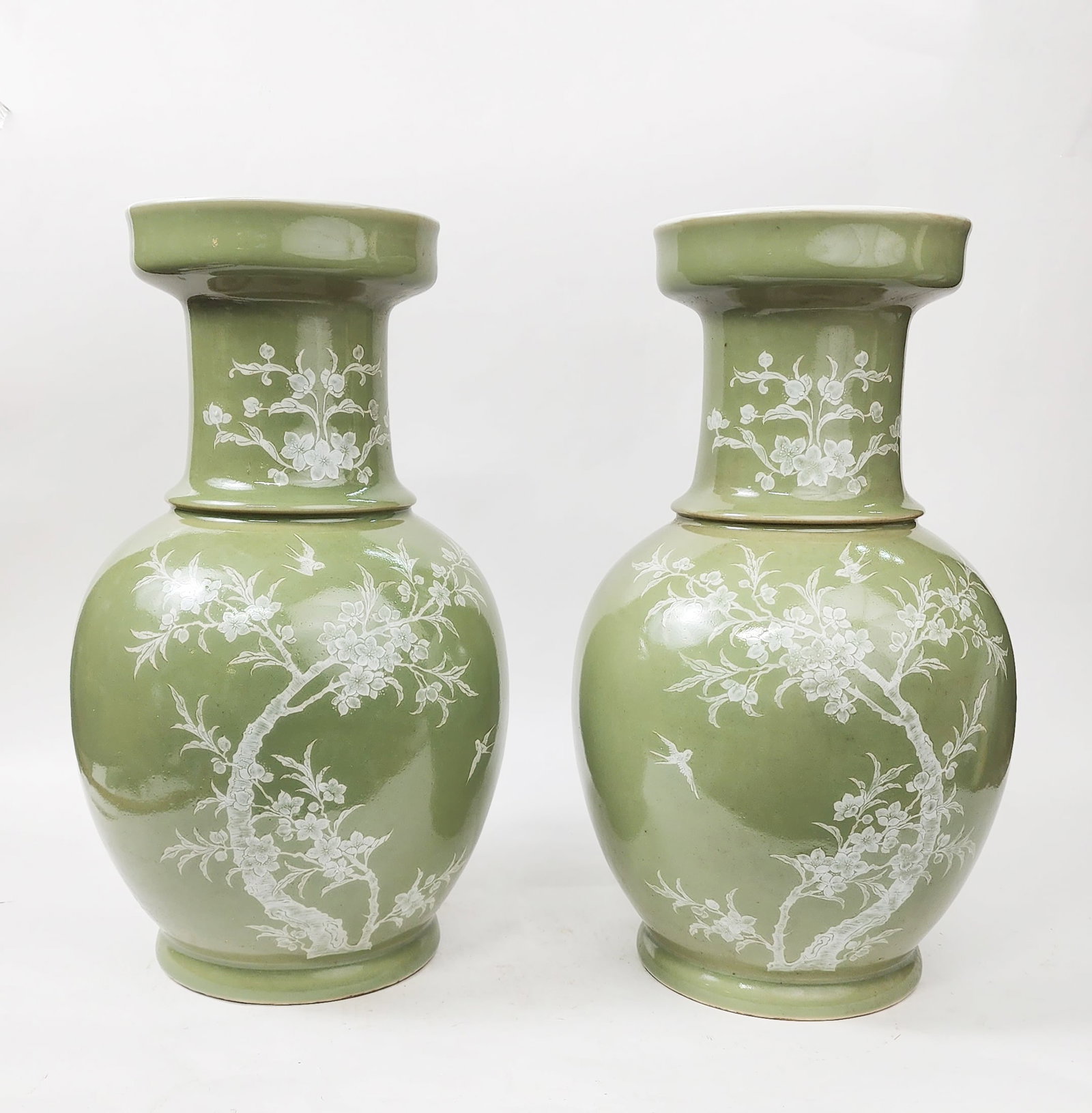 Pair of Chinese Export Jingdezhen Celadon Glazed & Enameled Large Vases (1 of 9)
