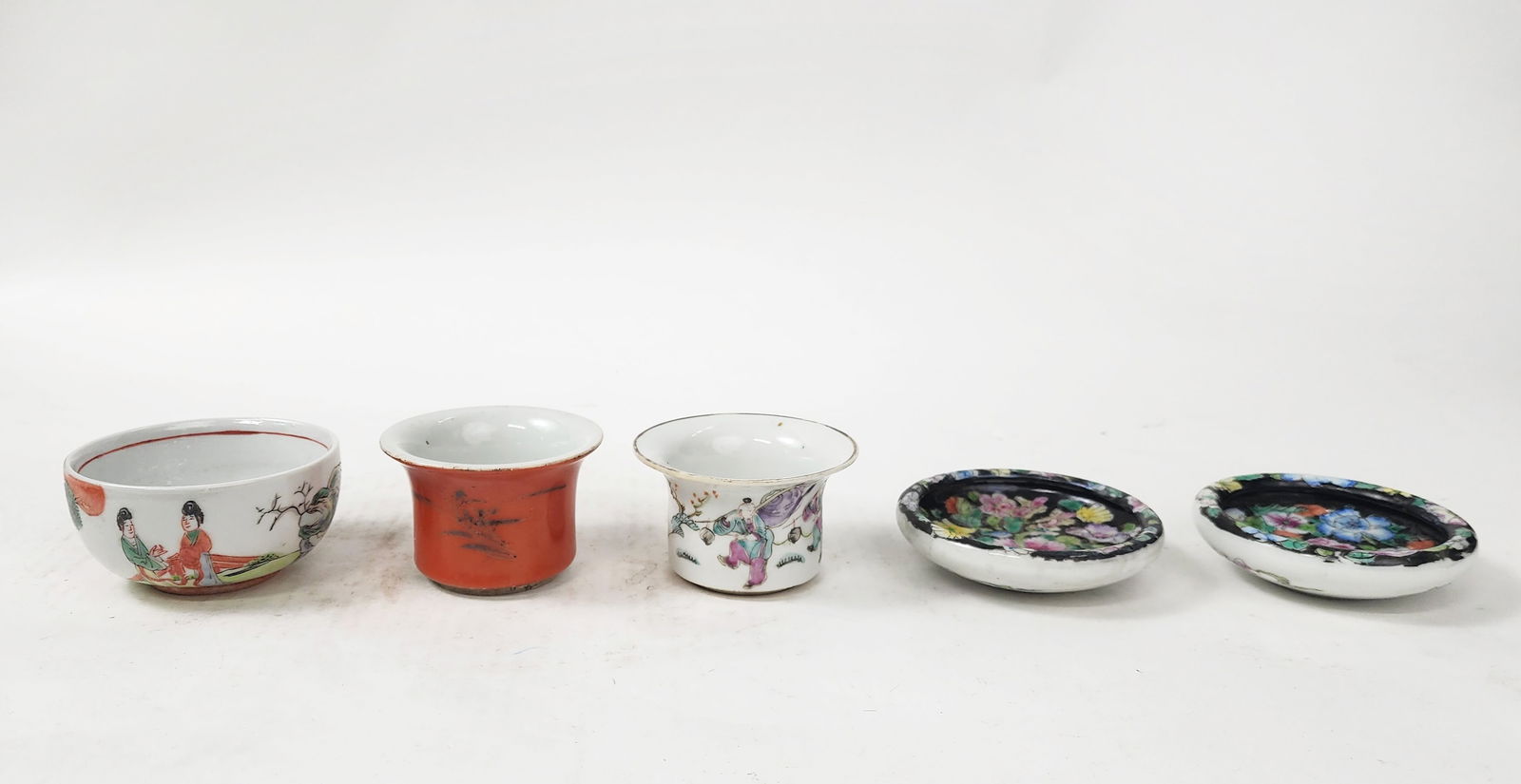 Lot of 5 Antique Chinese Porcelain Dishes (1 of 10)