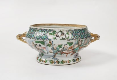 Antique Chinese Export Famille Rose Porcelain Tureen
