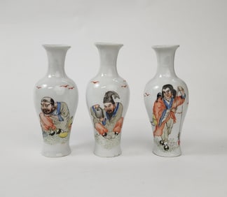 Set of 3 Antique Chinese Porcelain Small Vases