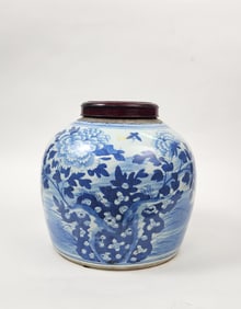 Antique Chinese Blue & White Porcelain Ginger Jar