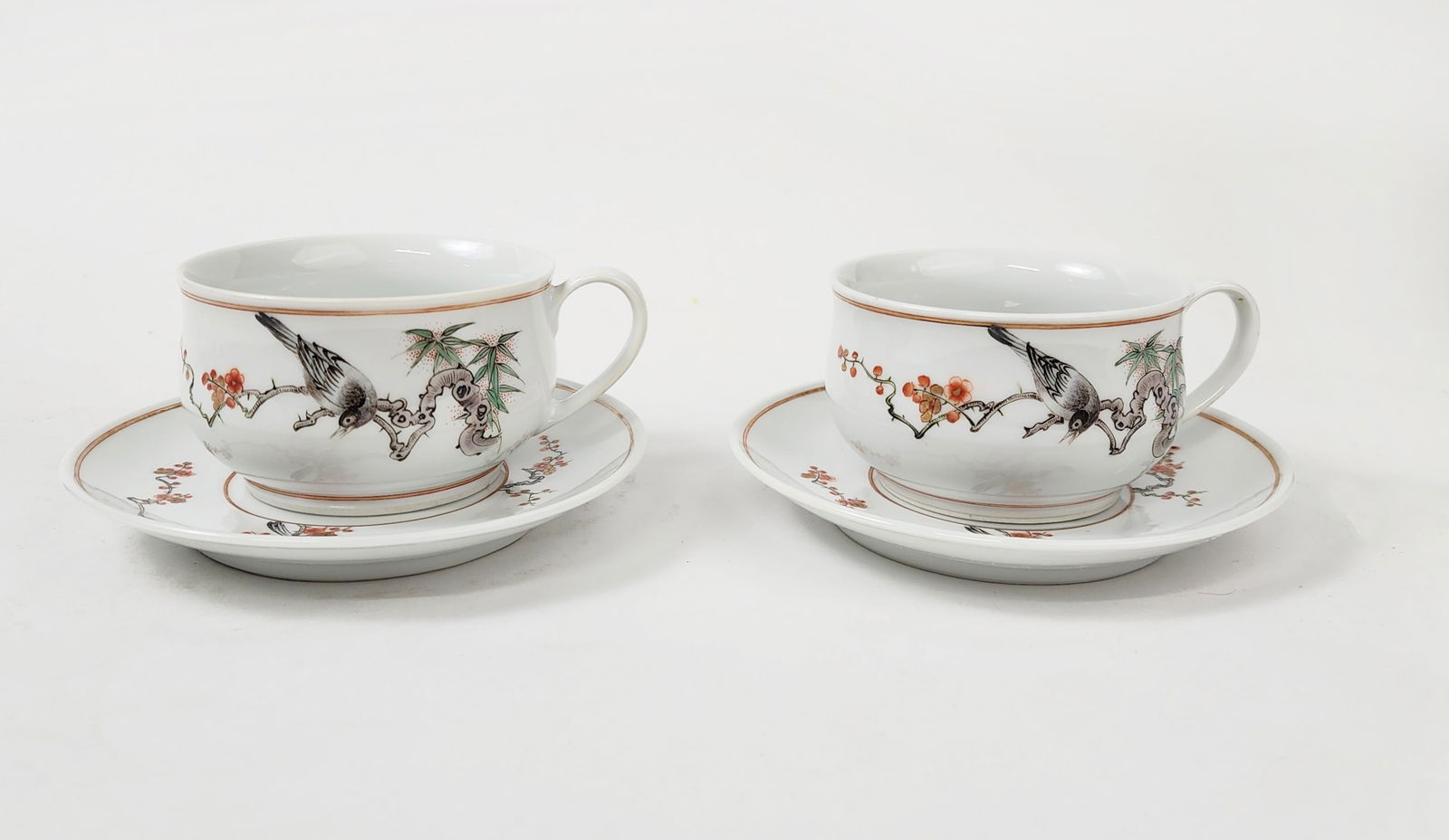 Pair of Chinese Export Jingdezhen Zhi Tea Cups & Saucers (1 of 7)