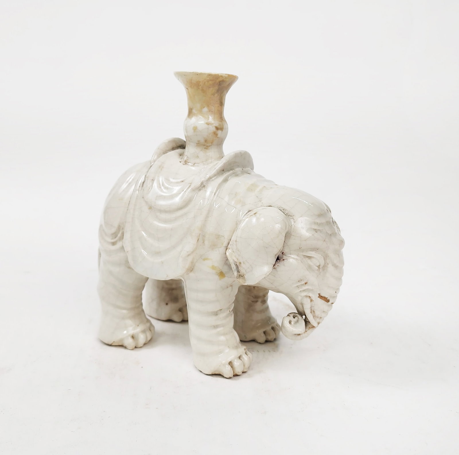 Antique Chinese Blanc de Chine Dehua Porcelain Elephant Bottle: Antique Chinese Blanc de Chine Dehua Porcelain Elephant Shaped Bottle or Water Pot, h. 6.25 inches, ca. 19th century. Provenance: Estate of a New York collector/ dealer. The collection assembled betwe