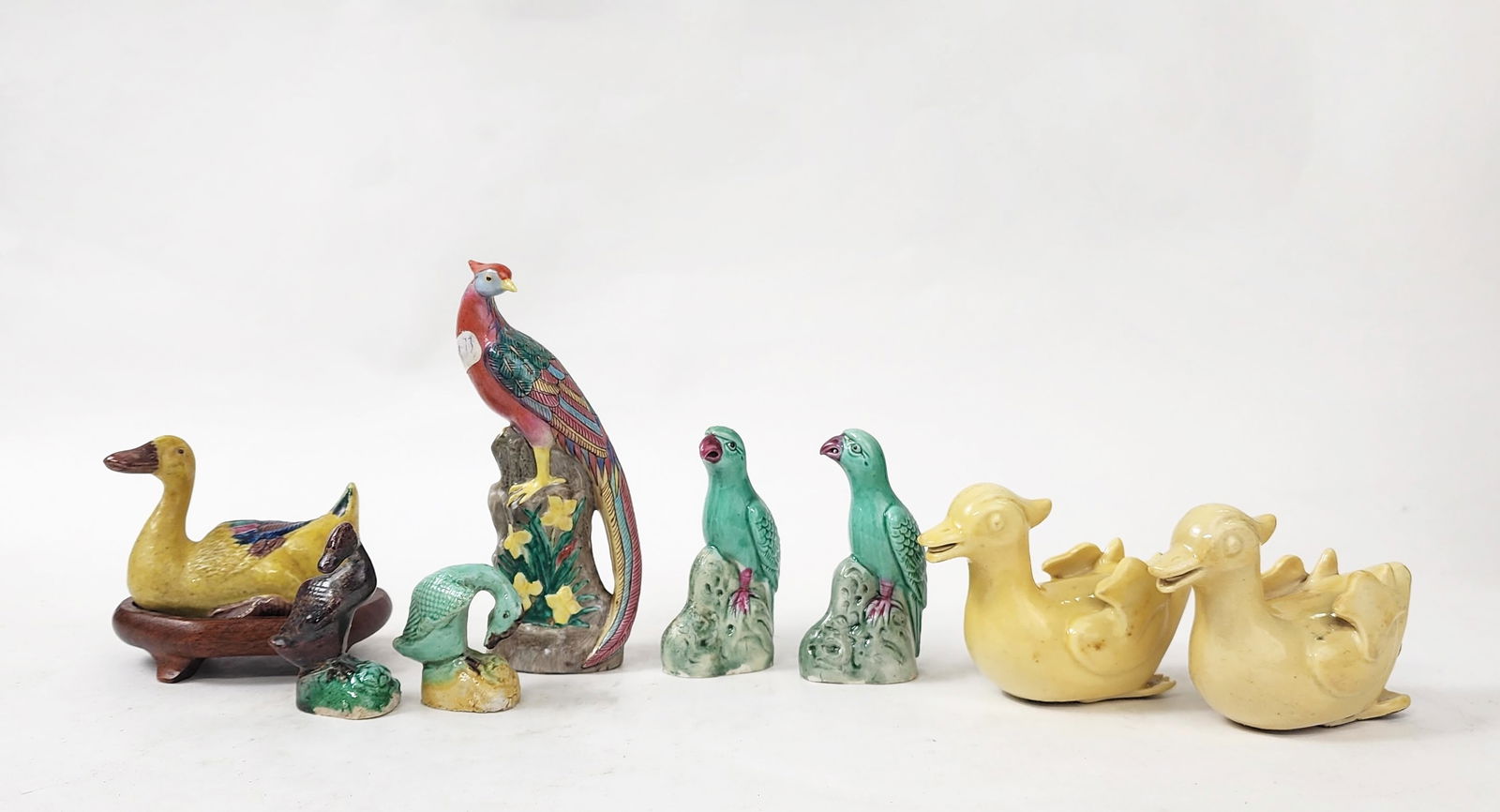 Group of 8 Chinese Export Porcelain Bird Figures (1 of 6)