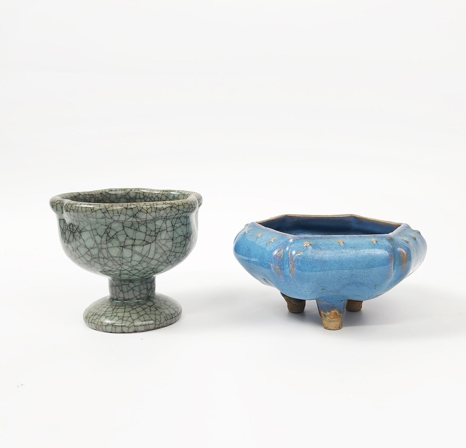 Lot of 2 Antique Chinese Crackle Celadon & Jun Ware Footed Bowls (1 of 13)