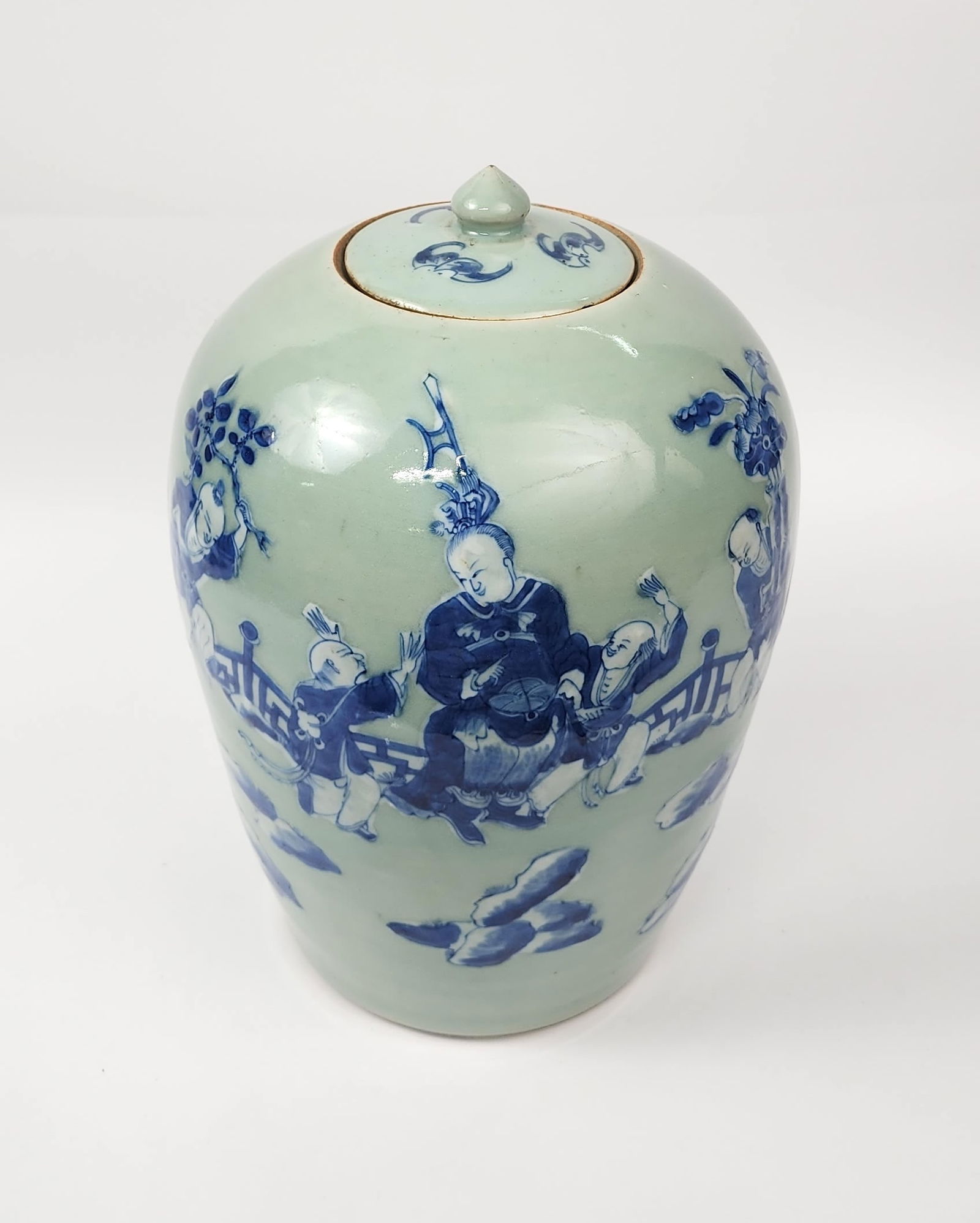 Antique Chinese Celadon Glazed Blue & White Porcelain Ginger Jar (1 of 11)