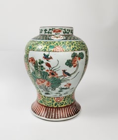 Antique Chinese Famille Verte Porcelain Yellow Ground Jar