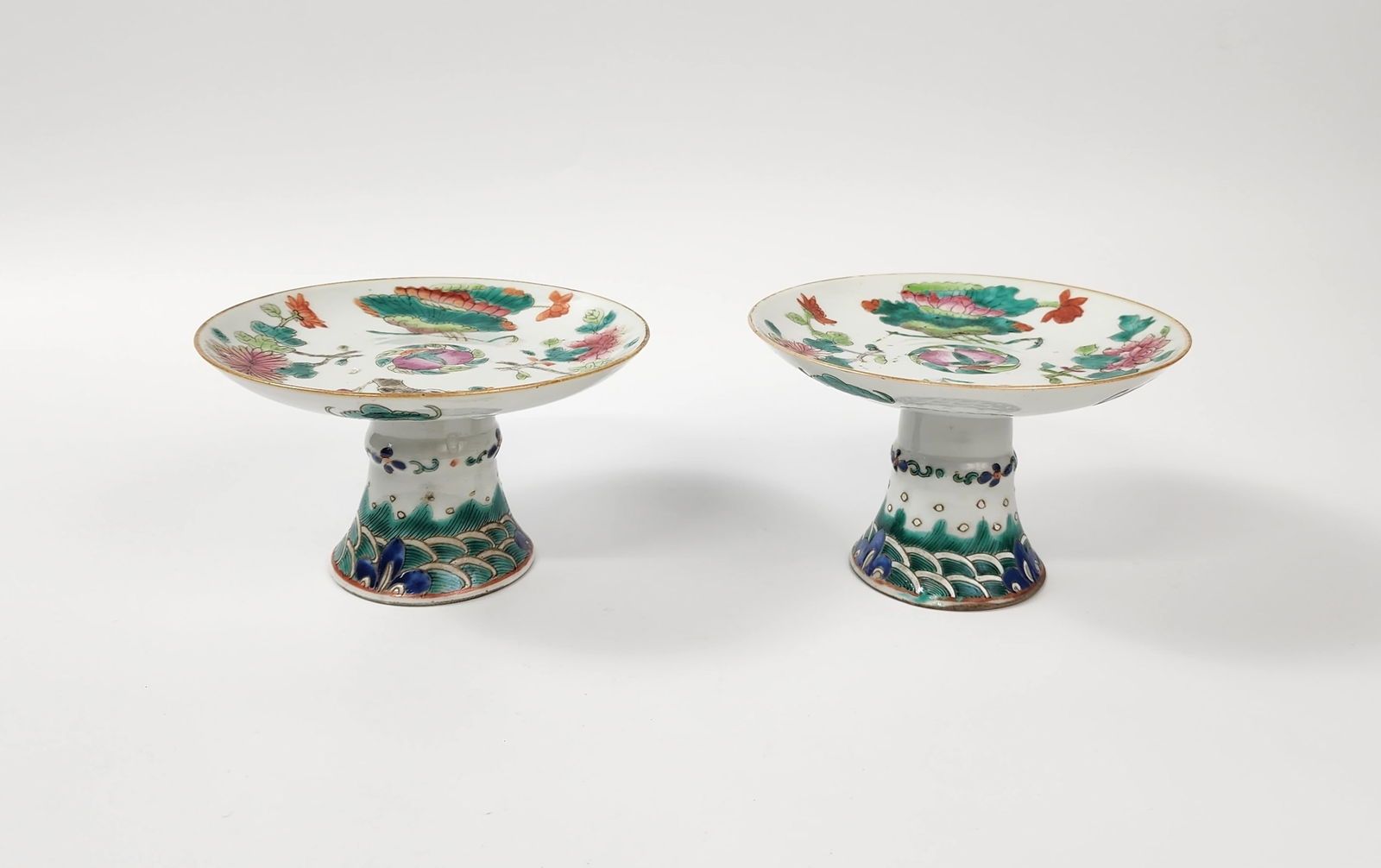 Pair of Antique Chinese Famille RosePorcelain Stem Plates (1 of 10)