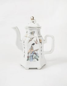 Antique Chinese ROC Famille Rose Porcelain Wine Pot
