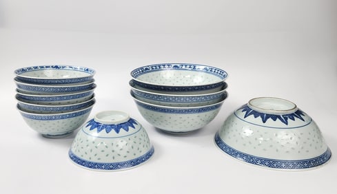 Set of 10 Chinese Export Blue & White Rice Pattern Porcelain Bowls