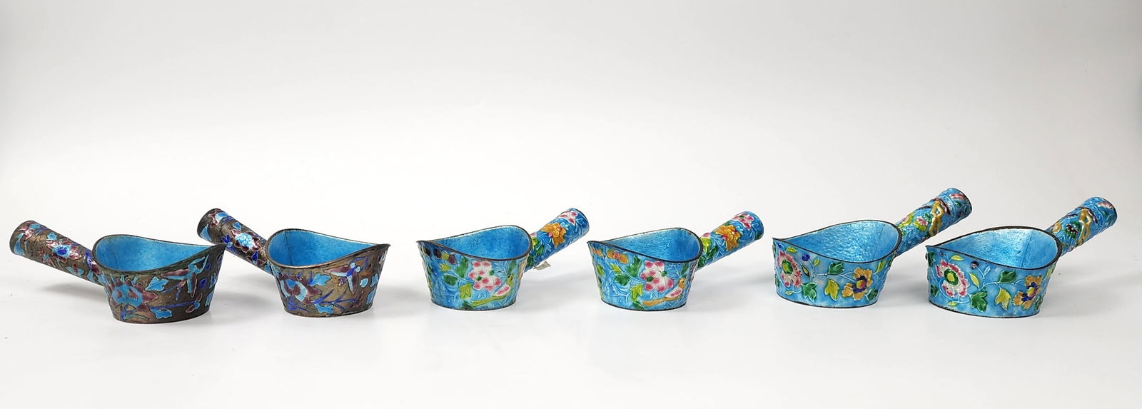 Group of 6 Chinese Export Enameled Metal Silk Irons (1 of 7)