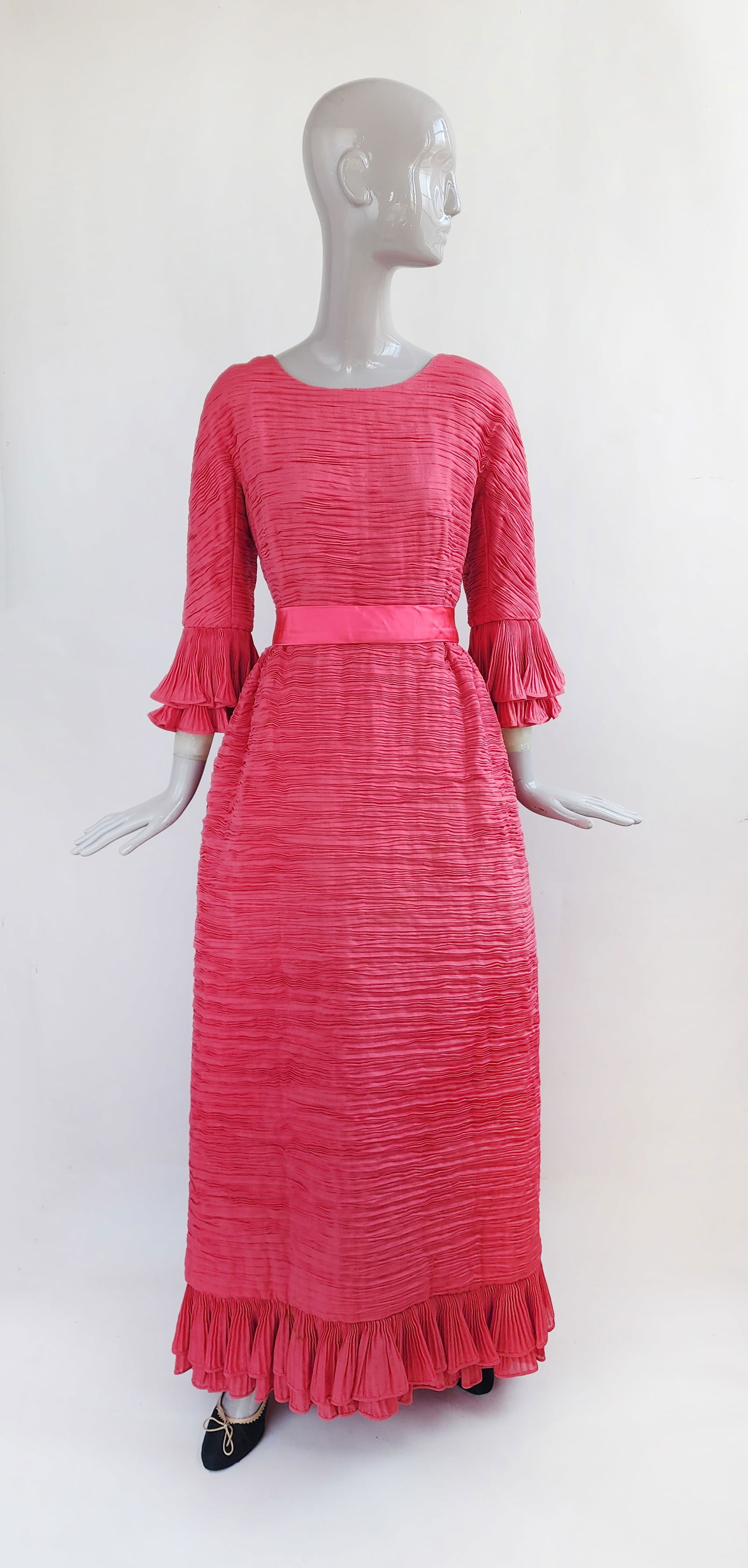 Sybil Connolly Haute Couture Pink Pleated Linen Evening Gown (1 of 10)
