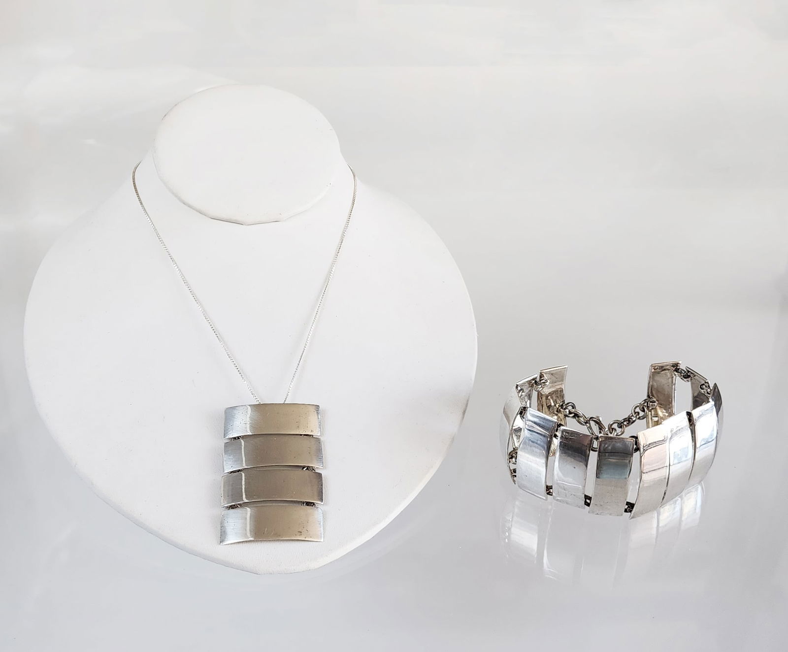 Estate Vintage Sterling Silver Modernist Bracelet & Pendant Necklace Set (1 of 11)