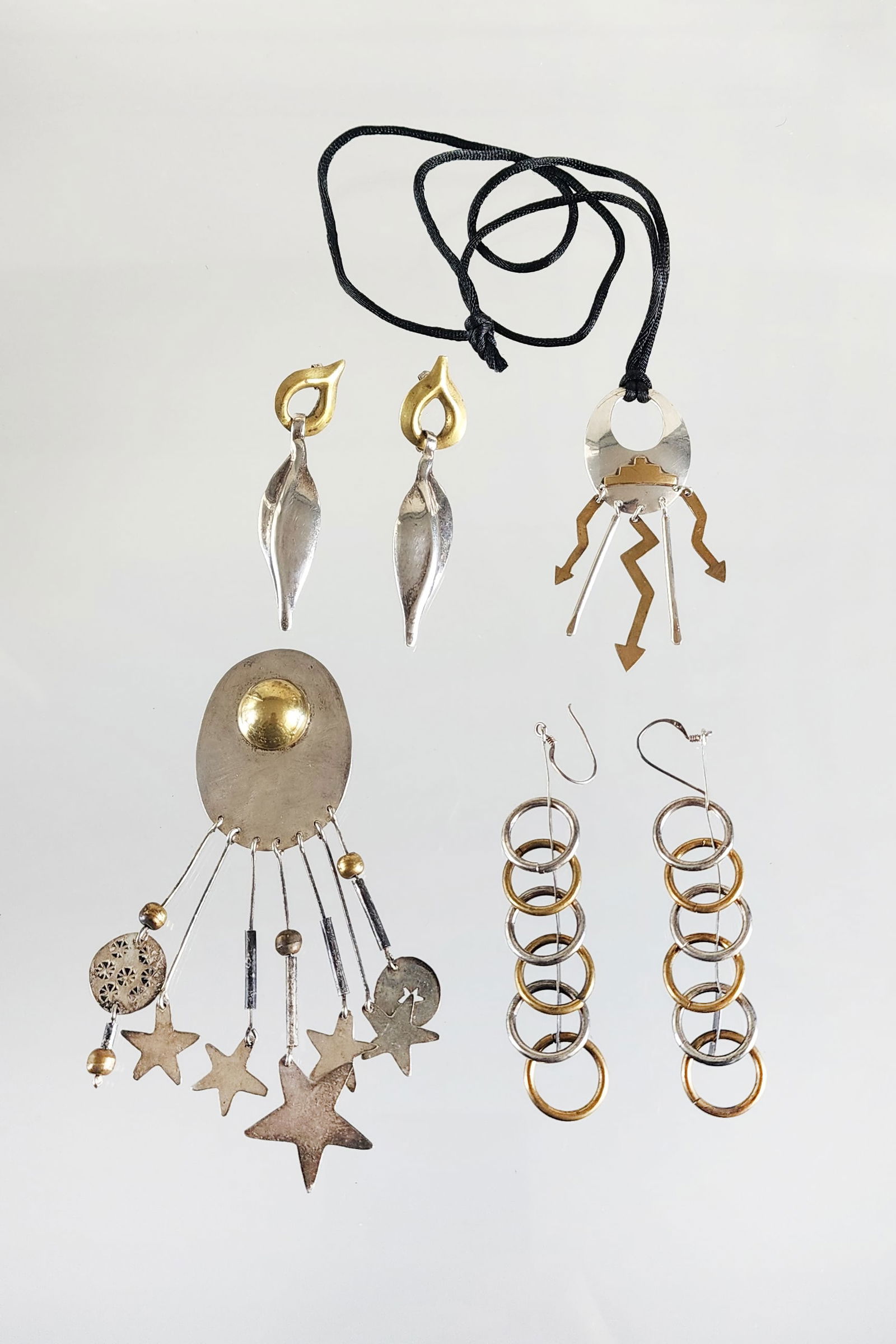 Group of Estate Vintage Mexican Sterling Silver & Brass Artisan Jewelry (1 of 14)