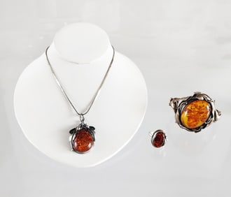Estate Vintage Group of Silver & Amber Jewelry; Bracelet, Ring, Pendant Necklace