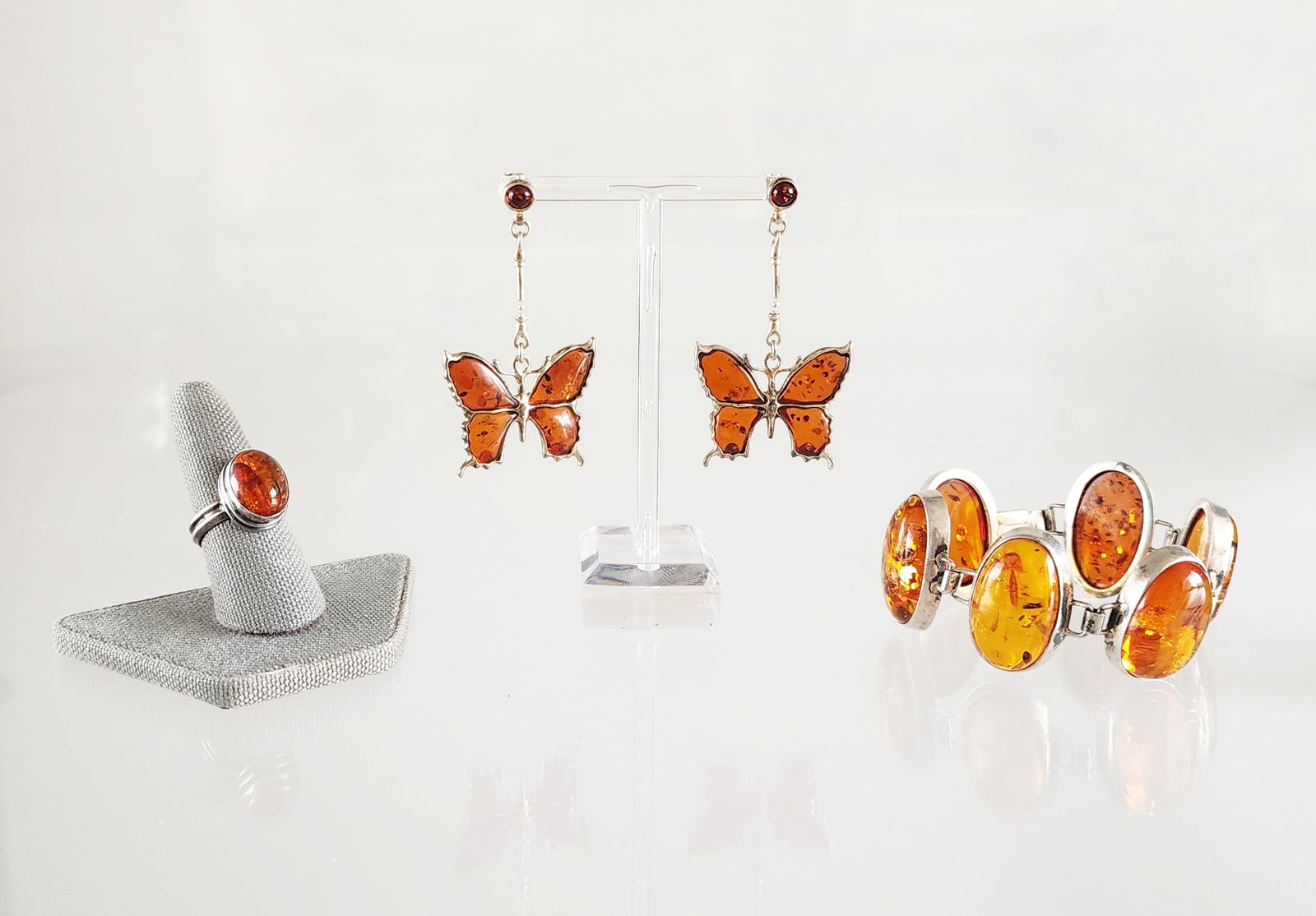 Estate Vintage Group of Sterling Silver & Amber Jewelry; Bracelet, Ring, Earrings (1 of 16)