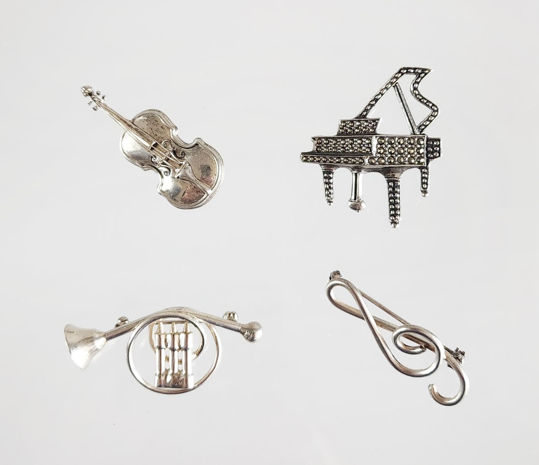 Estate Vintage Lot of 5 Sterling Silver Music Themed Brooches (1 of 7)