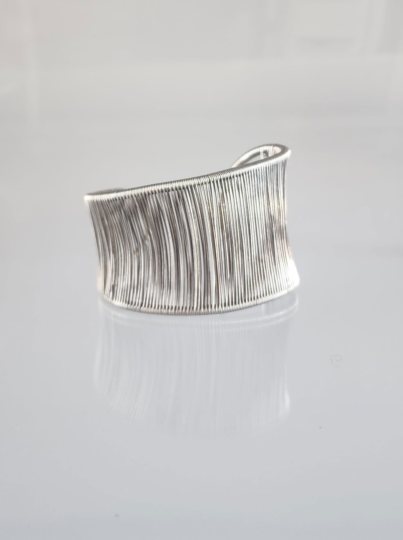Estate Vintage Sterling Silver Tana Acton Designer Signed Wire Cuff Bracelet (1 of 6)