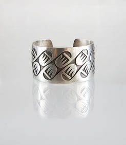 Estate Vintage Chuck Lindsay Navajo Native American Sterling Silver Overlay Cuff Bracelet