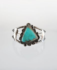 Estate Vintage Native American Sterling Silver & Turquoise Cuff Bracelet