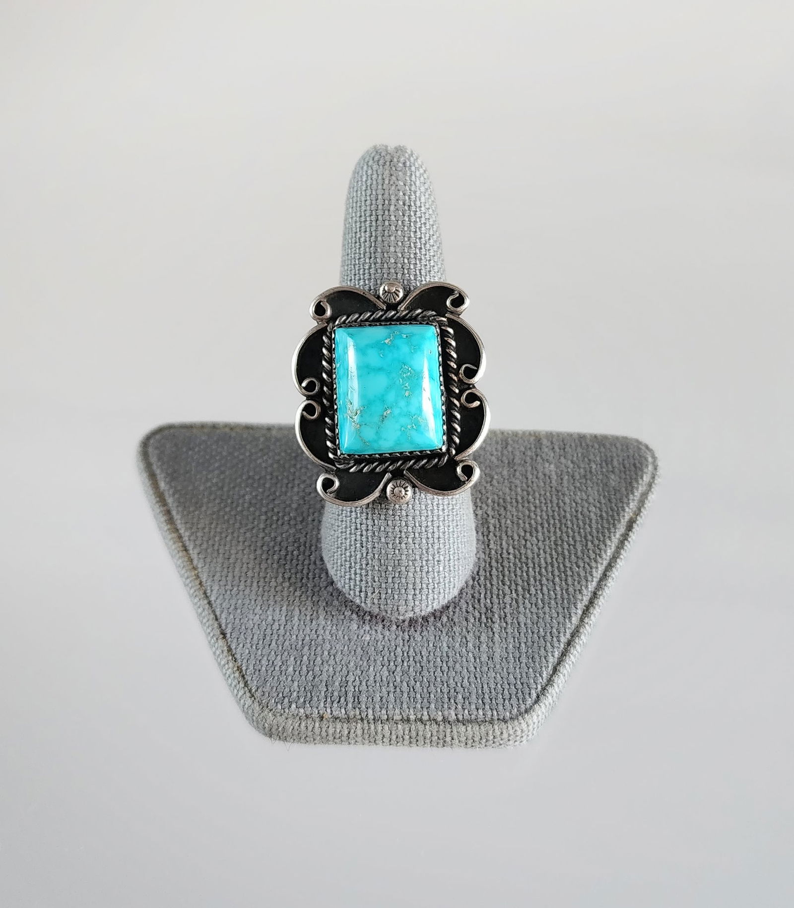 Estate Vintage Native American Navajo Sterling Silver & Turquoise Ring, Sz 7.5 (1 of 9)
